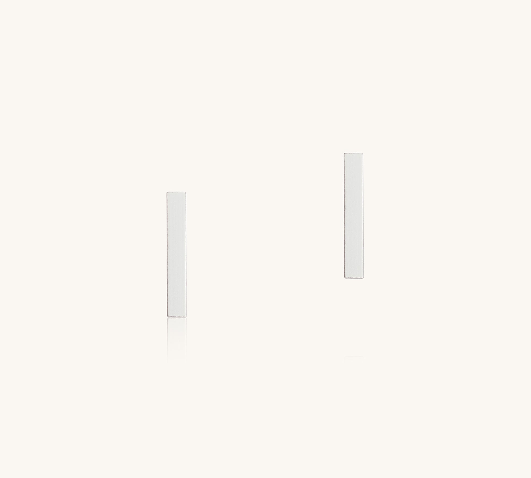 Minimalist Bar Studs | Sterling silver