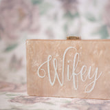 Wifey box clutch